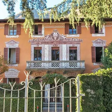 Lucia - Private Access فيلة