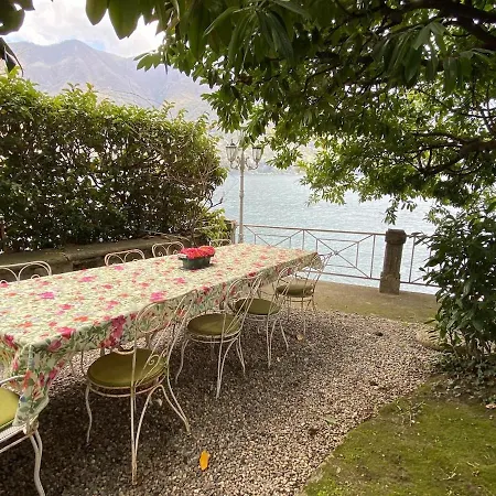 Lucia - Private Access לאליו