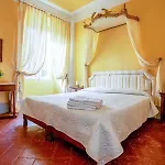 Lucia - Private Access Laglio