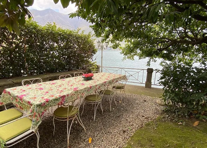 Lucia - Private Access Laglio